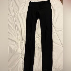 Lululemon black leggings